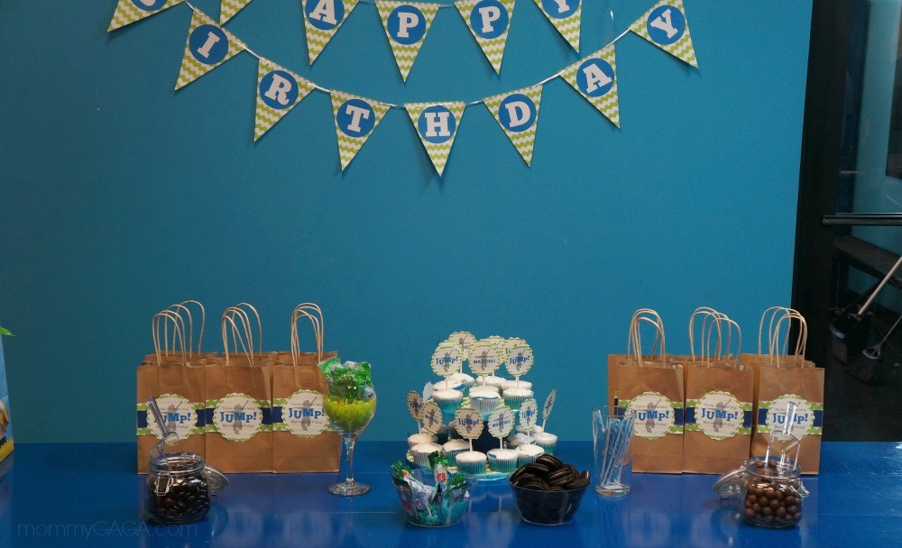 Sky Zone birthday party decorations Honey + Lime