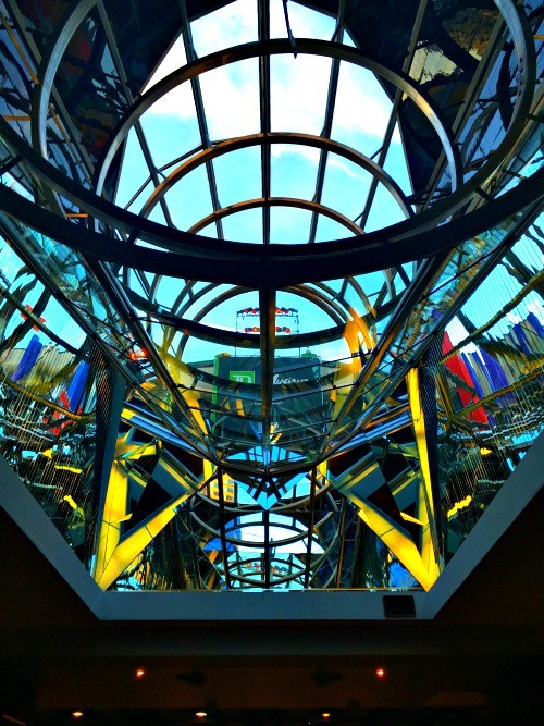 A Walk Through Montreal Photos We Love of Montreal Street Art